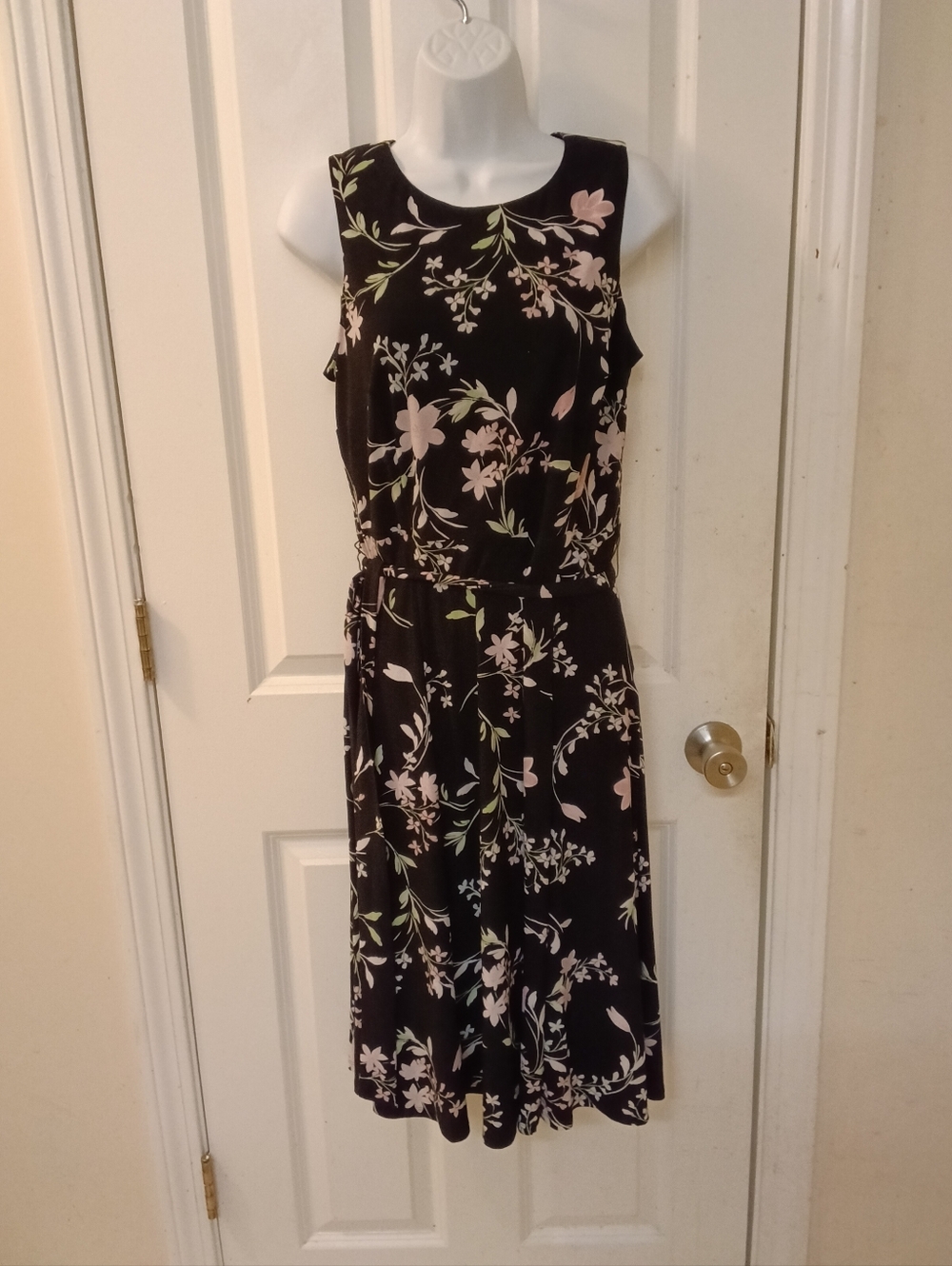 ANNE KLEIN Black Floral Sleeveless Midi Dress SIZE SMALL - Picture 6 of 10